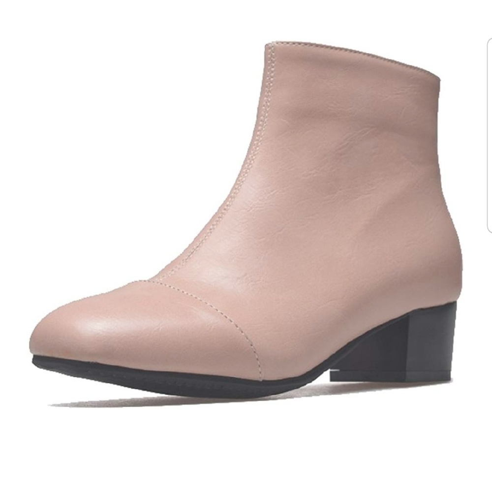 SOLD. Easemax Pink Elegant Ankle Boots Size 8
